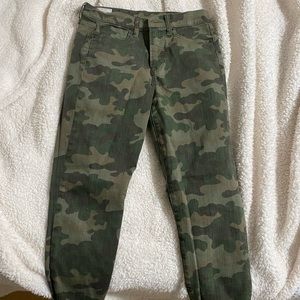 gap camo jeans